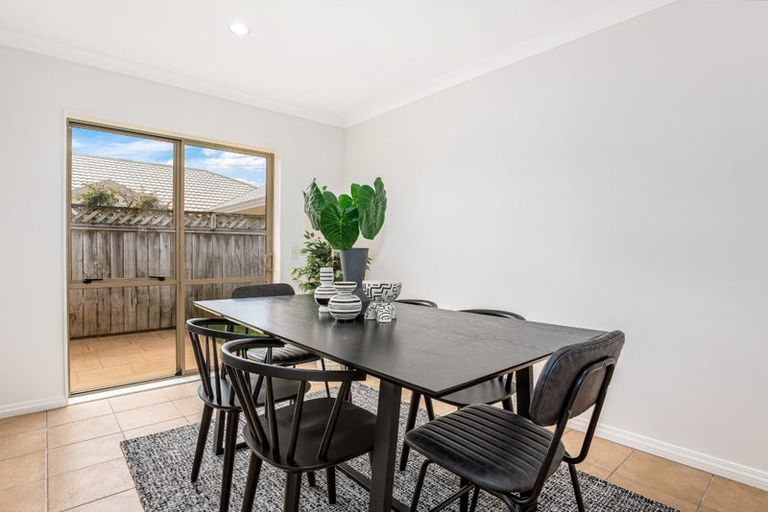 Photo of property in 2 Terry Lane, Paraparaumu Beach, Paraparaumu, 5032