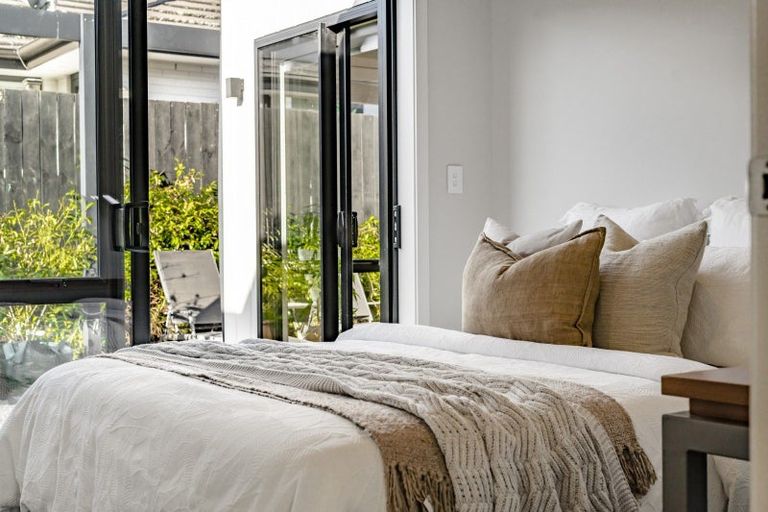 Photo of property in 3 Podgora Avenue, Kumeu, 0810