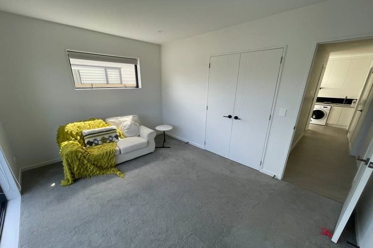 Photo of property in 42 Mulroy Place, Pinehill, Auckland, 0632