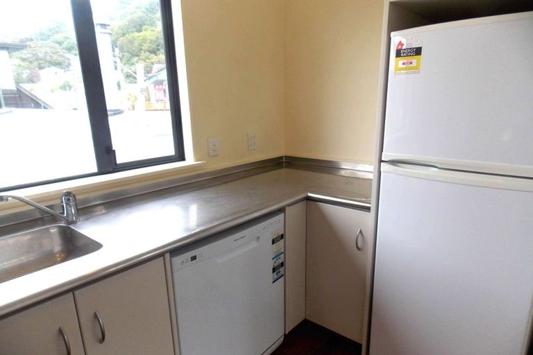 Photo of property in 14a Barton Terrace, Thorndon, Wellington, 6011