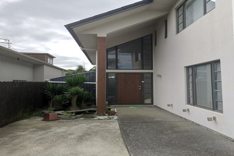 Photo of property in 2a Dapple Place, Flat Bush, Auckland, 2019