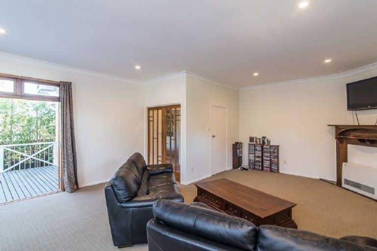 Photo of property in 111 Arawhata Road, Paraparaumu, 5032