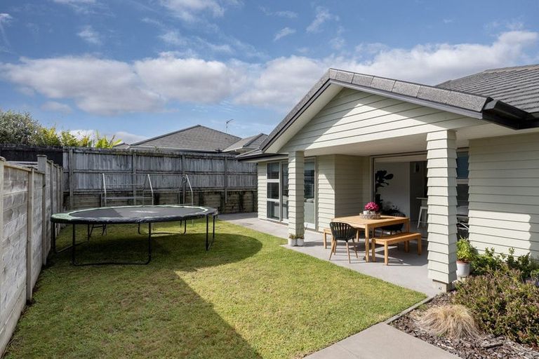 Photo of property in 13b Augusta Rise, Omokoroa, 3114