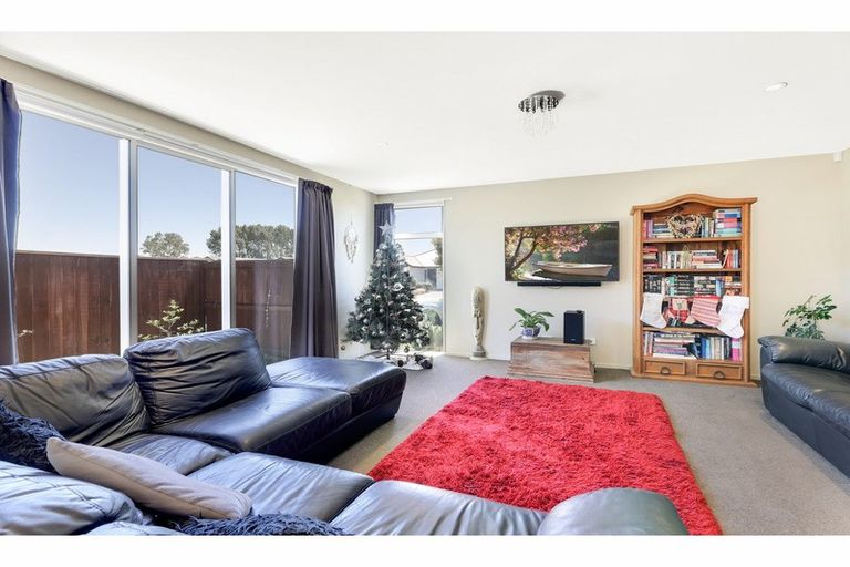 Photo of property in 17 Footbridge Terrace, Kaiapoi, 7630