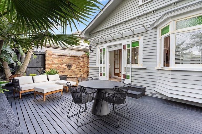 Photo of property in 69 Peary Road, Mount Eden, Auckland, 1024