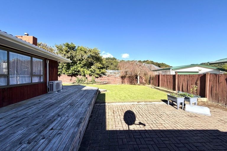 Photo of property in 34 Gemstone Drive, Birchville, Upper Hutt, 5018