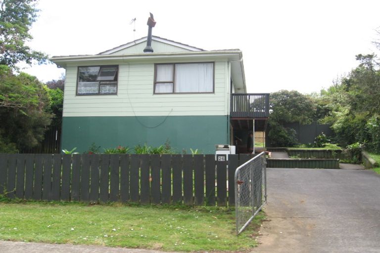 Photo of property in 26 Catkin Crescent, Papatoetoe, Auckland, 2025