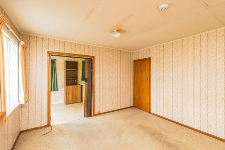 Photo of property in 31 Titoki Street, Castlecliff, Whanganui, 4501