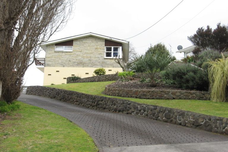 Photo of property in 111 Brunton Crescent, Thames, 3500