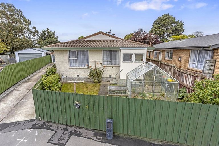 Photo of property in 1/18 Leonie Place, Aranui, Christchurch, 8061