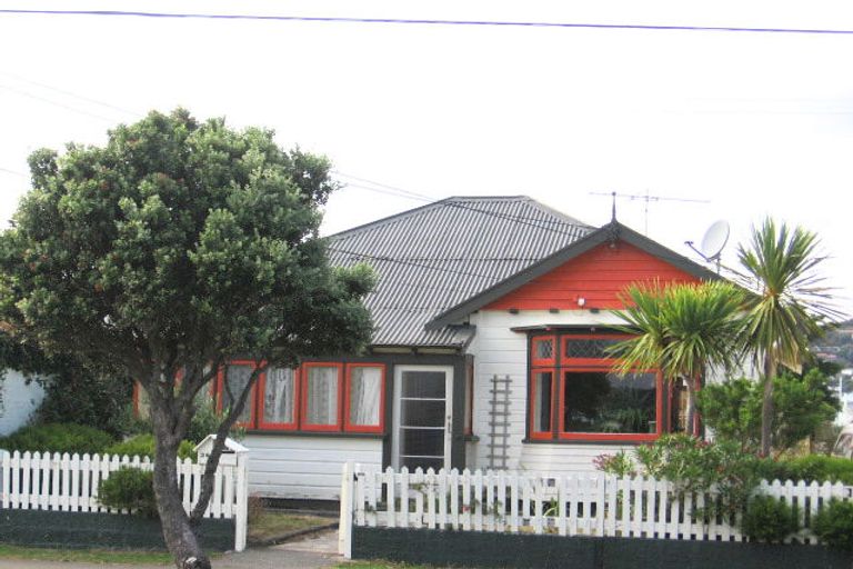 Photo of property in 36 Kauri Street, Miramar, Wellington, 6022