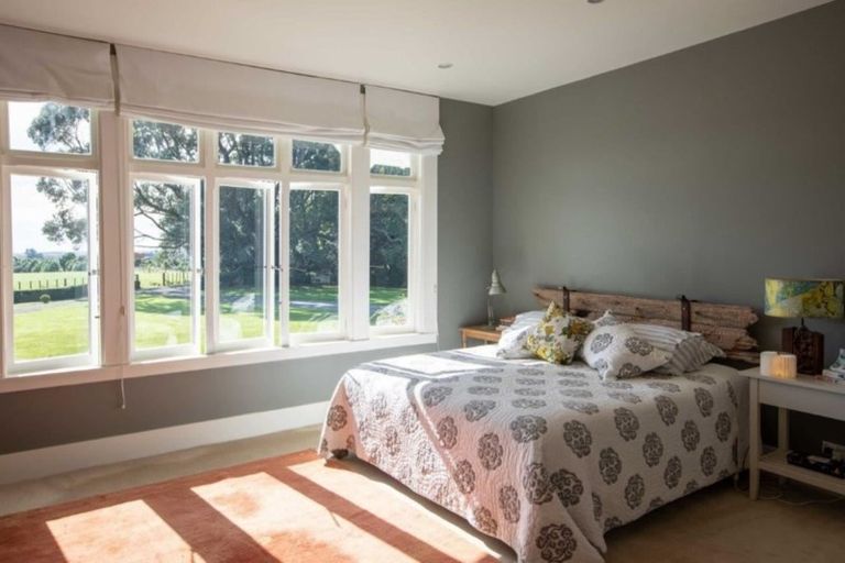 Photo of property in 132 South Manakau Road, Manakau, Otaki, 5583