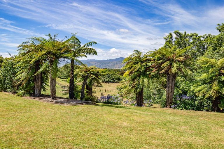 Photo of property in 20 Railway Terrace, Ohau, Levin, 5570