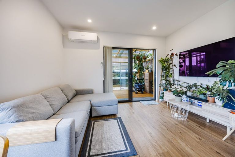 Photo of property in 56 Picturesque Drive, Flat Bush, Auckland, 2019