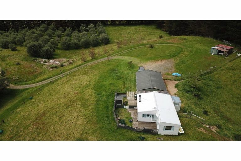 Photo of property in 4560 Pouto Road, Pouto, Te Kopuru, 0391
