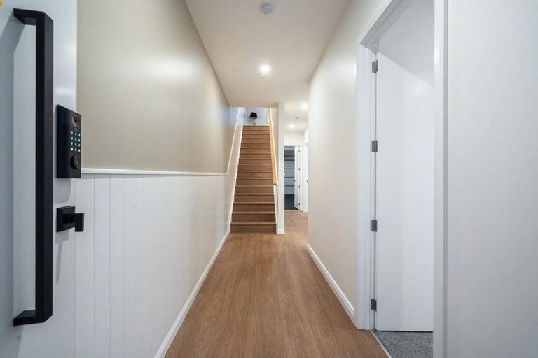 Photo of property in 4 Yellow Pear Lane, Karaka, 2578