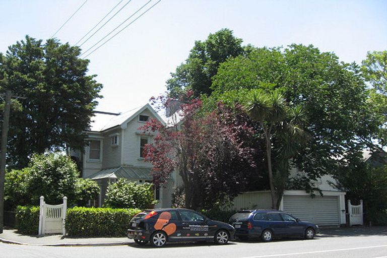 Photo of property in 31 Carlton Mill Road, Merivale, Christchurch, 8014