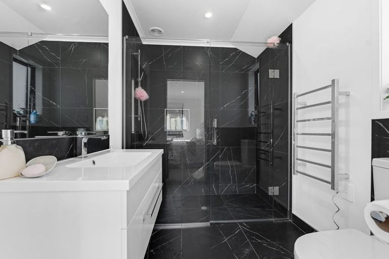 Photo of property in 11 Flannery Road, Pokeno, 2402