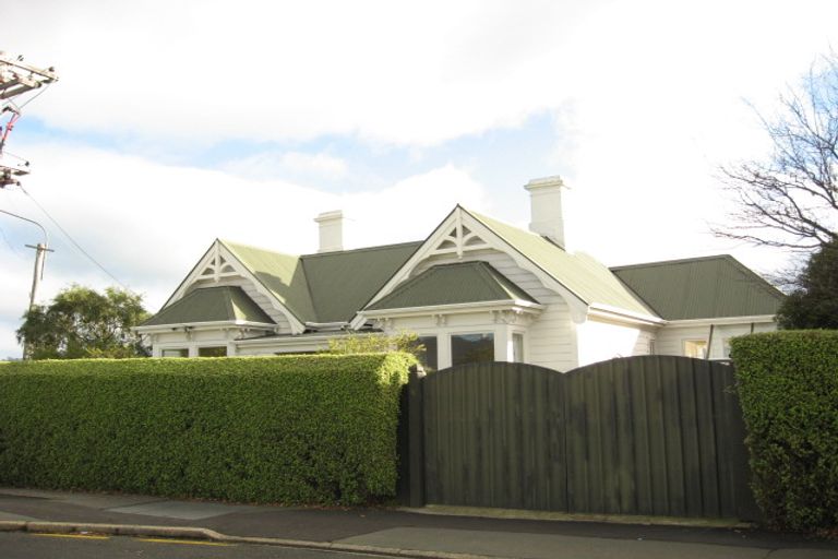 Photo of property in 2 Sim Street, Maori Hill, Dunedin, 9010