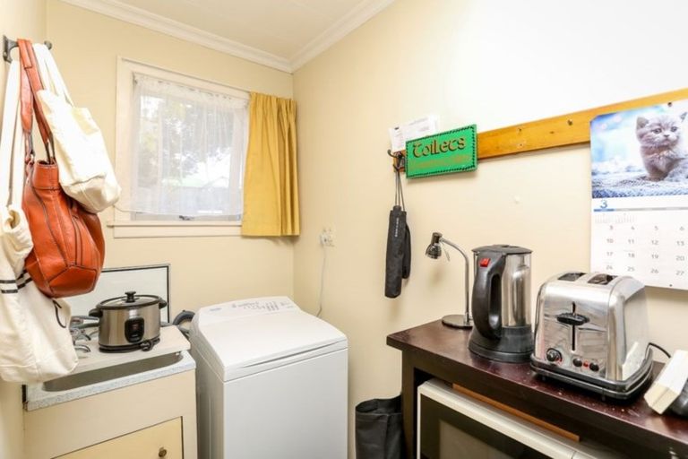 Photo of property in 158 Saint Aubyn Street, New Plymouth, 4310