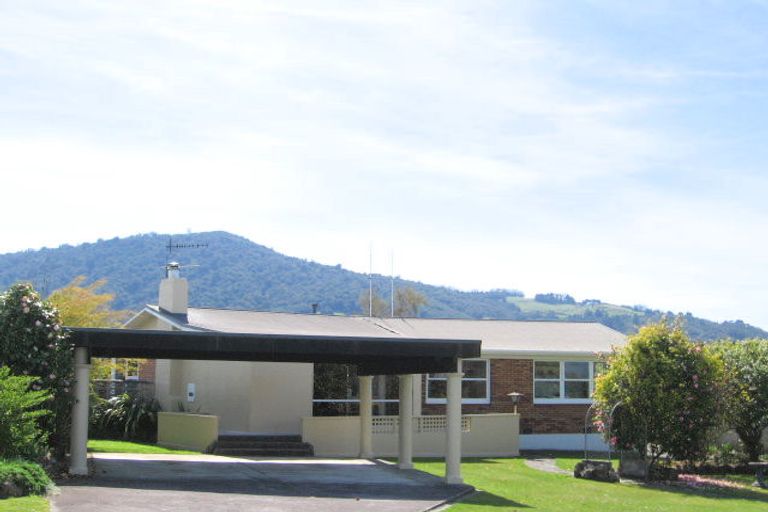 Photo of property in 7 Totaravale Street, Pukehangi, Rotorua, 3015