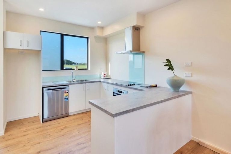 Photo of property in 101 Te Aparangi Road, Papakura, 2110