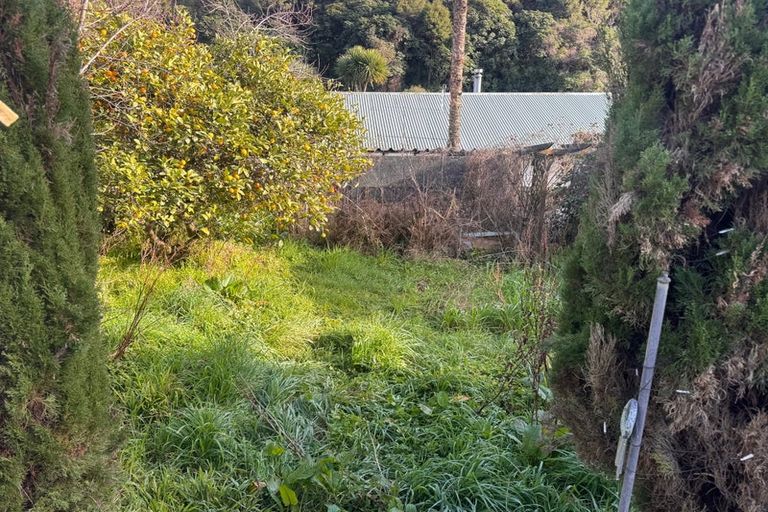 Photo of property in 62 Hampden Street, Picton, 7220