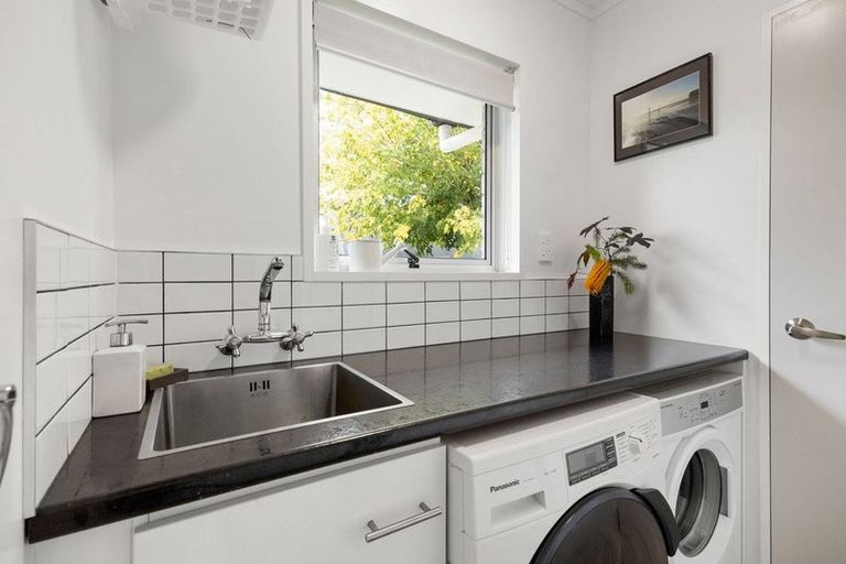 Photo of property in 164 Burns Street, Leamington, Cambridge, 3432