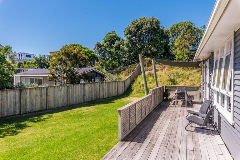 Photo of property in 7a Hona Street, Waikanae Beach, Waikanae, 5036