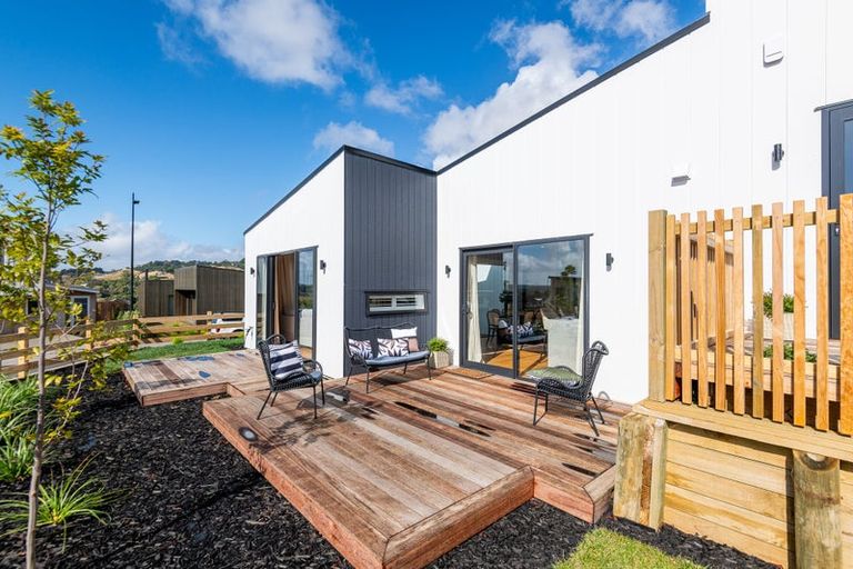 Photo of property in 17 Tunarau Street, Raglan, 3225