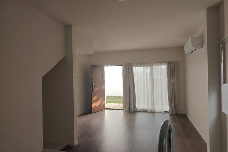 Photo of property in 10/16 William Roberts Road, Pakuranga, Auckland, 2010