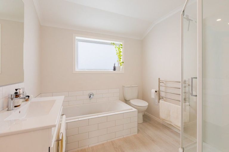 Photo of property in 12b Johnson Street, Waipawa, 4210