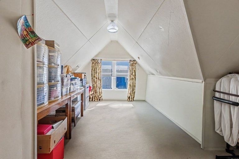 Photo of property in 23 Carlton Avenue, Gonville, Whanganui, 4501