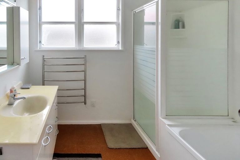 Photo of property in 23 Magnolia Grove, Maungaraki, Lower Hutt, 5010