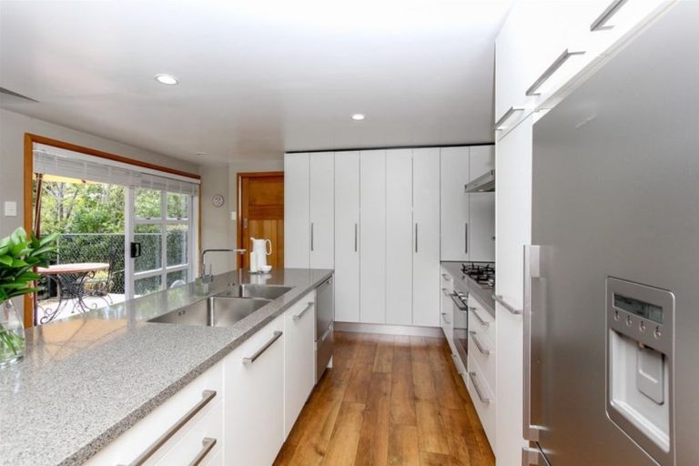 Photo of property in 29 Rogan Street, New Plymouth, 4310