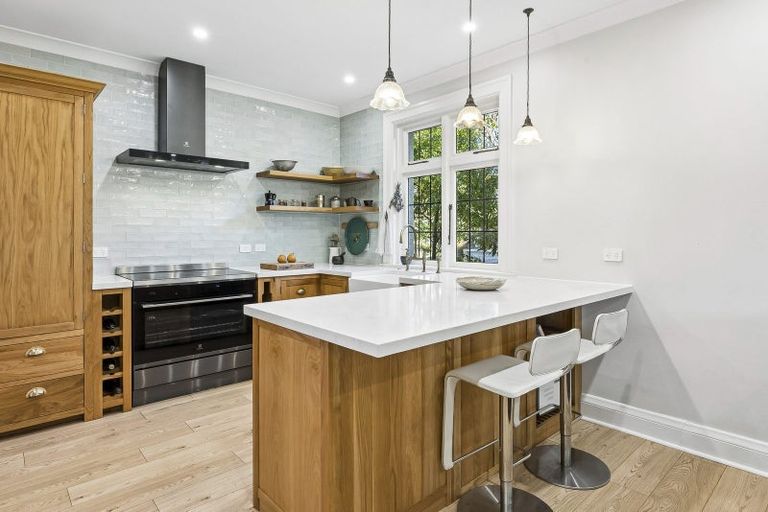 Photo of property in 27 Sandringham Street, Saint Clair, Dunedin, 9012