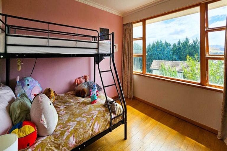 Photo of property in 97 Tiverton Street, Palmerston, 9430