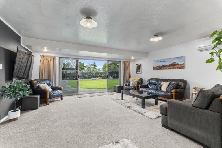 Photo of property in 36 Maire Street, Inglewood, 4330