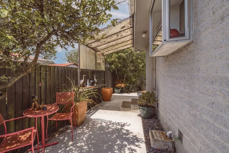 Photo of property in 193 Beach Road, North New Brighton, Christchurch, 8083