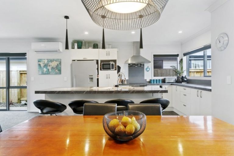 Photo of property in 24 Huka Heights Drive, Rangatira Park, Taupo, 3330