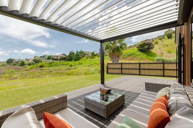 Photo of property in 46 Saint Pauls Drive, Brookfield, Tauranga, 3110