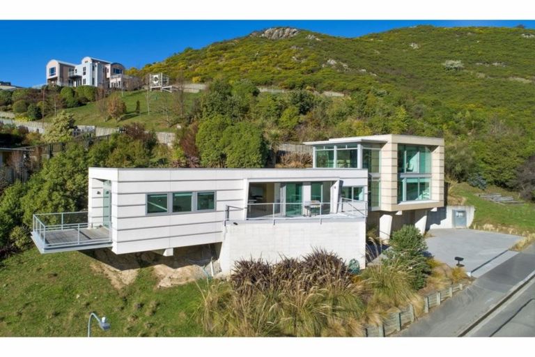 Photo of property in 1 Stonehaven Terrace, Hillsborough, Christchurch, 8022