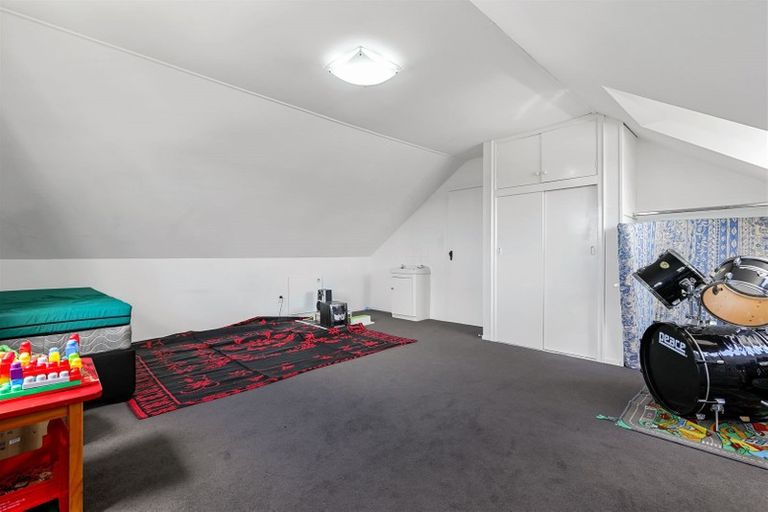 Photo of property in 15 Sawtell Place, Northcote, Christchurch, 8052