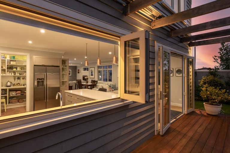 Photo of property in 42 Normans Road, Strowan, Christchurch, 8052