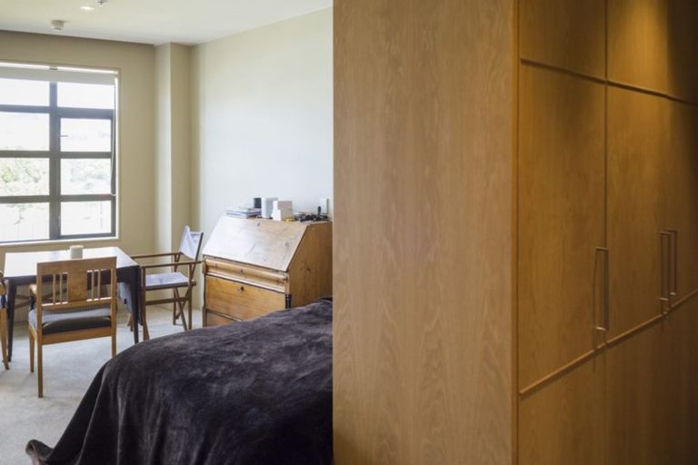 Photo of property in Chaffers Dock, 202/22 Herd Street, Te Aro, Wellington, 6011