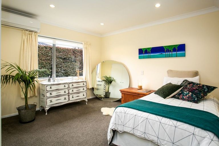 Photo of property in 69 Carlyle Street, Leamington, Cambridge, 3432