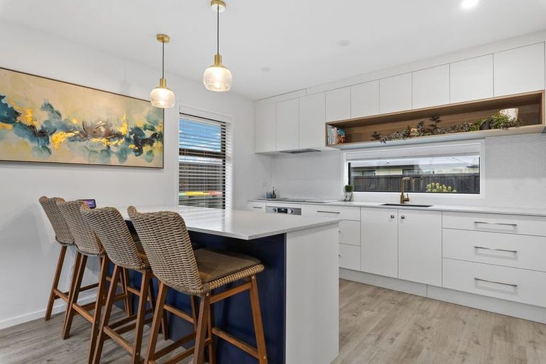 Photo of property in 10 Peregrine Crescent, Rolleston, 7615