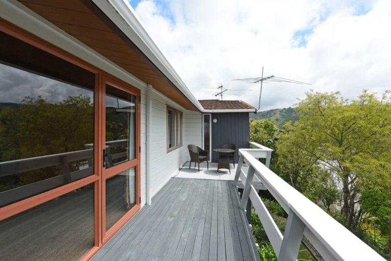 Photo of property in 9 Radiata Grove, Brown Owl, Upper Hutt, 5018
