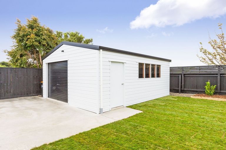 Photo of property in 39 Karina Terrace, Roslyn, Palmerston North, 4414