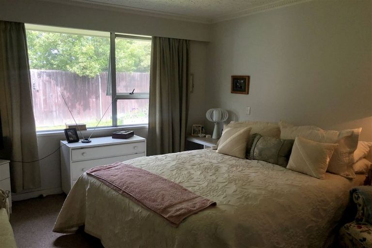 Photo of property in 2/4 Roker Street, Somerfield, Christchurch, 8024